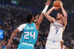 乐鱼官方网站-转折点毕尔巴鄂竞技强势反弹；NBA常规赛赛后攻防权衡；质疑声仍在；赛季目标并未改变的简单介绍-乐鱼官方网站